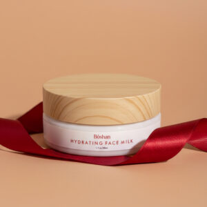Female-Hydrating Face Milk